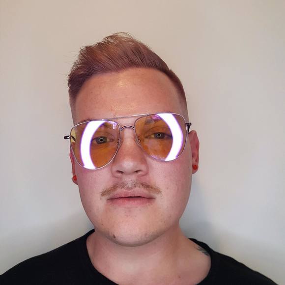 Meet your Posher, Kyle - Picture 1 of 1